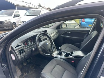 Volvo V70 III Kombi Facelifting 2.0 D2 DRIVE-E 120KM 2015 Volvo V70 2.0 D2 Xenony Podgrzewane fotele Hak, zdjęcie 5