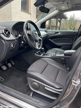 Mercedes Klasa B W246 Sports Tourer Facelifting 1.6 180 BlueEFFICIENCY Edition 122KM 2018 Mercedes-Benz Klasa B 1.6 Benzyna 122KM, zdjęcie 7