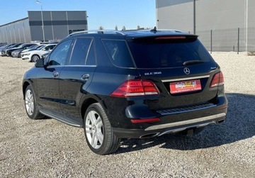 Mercedes GLE W166/C292 SUV 3.0 400 333KM 2017 Mercedes-Benz GLE 4x4 GLE 3.5 BENZ 302 KM Bezwypadkowy 2017r Warszawa, zdjęcie 4
