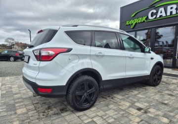 Ford Kuga II SUV Facelifting 1.5 EcoBoost 150KM 2017 Ford Kuga 1,5 150 KM Tytanium Navi PDC Kamera Pano Stan Niemiec 1.5, zdjęcie 37