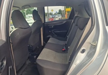 Toyota Yaris III Hatchback 5d 1.33 Dual VVT-i 99KM 2013 Toyota Yaris 1.3Benzynaniski przebiegsuper stan 1.3 Benzyna 99KM, zdjęcie 14
