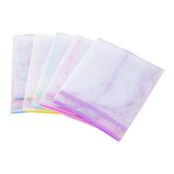 Гладильный пресс с защитной сеткой для ткани