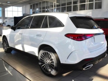 Mercedes GLC C254/X254 Coupe 2.0 200 204KM 2026 MERCEDES-BENZ GLC 200 4-Matic AMG Line 2.0 (204KM) 2026, zdjęcie 1