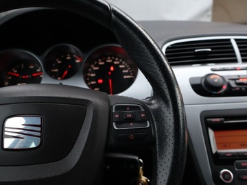 Seat Altea XL 2.0 TDI 140KM 2011 Seat Altea 2.0 TDI, Klima, Klimatronic, Tempomat, zdjęcie 16