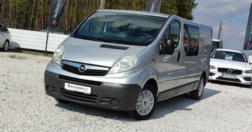 Opel Vivaro A Combi L1 2.0 CDTI 115KM 2011