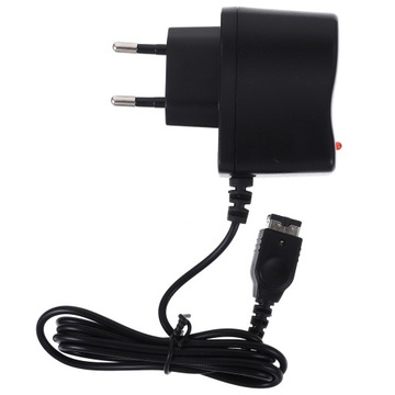 ДОРОЖНОЕ ЗАРЯДНОЕ УСТРОЙСТВО ДЛЯ GAMEBOY ADVANCE SP С ВИЛКОЙ EU (ЧЕРНЫЙ)