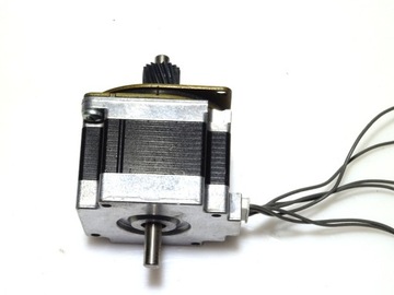Шаговый двигатель NEMA23 MINEBEA 23KM-J247-G1V 2.3A