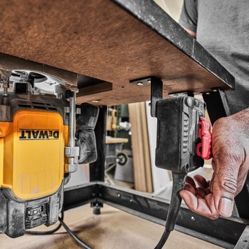 Маршрутизатор DeWALT DWE627KT мощностью 2300 Вт