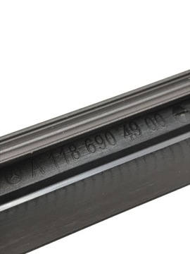 MERCEDES A-KLASA W118 LISTWA PODSZYBIA LEWA A1186904900