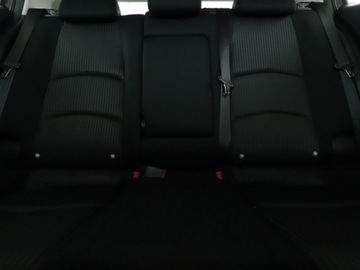 Mazda 3 III Hatchback  2.0 SKYACTIV-G 120KM 2014 Mazda 3 navi klima auto grzane fotele czujniki, zdjęcie 17