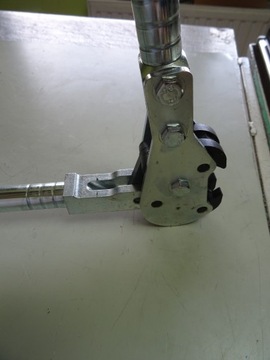 ЗАЖИМНЫЕ ЩИПЦЫ ДЛЯ СТАЛЬНЫХ ЛЕНТ KIPPES WZ65