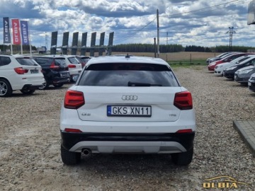 Audi Q2 SUV 1.0 TFSI 116KM 2019 Audi Q2 Xenon-Led, Automat, Aktywny Radar Benzyna 116KM, zdjęcie 6