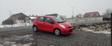 Toyota Yaris III Hatchback 5d 1.33 Dual VVT-i 99KM 2011 Toyota Yaris 1.3 BENZ ,bezwypadek ,kupiony z aso toyota 1.3 Benzyna 99KM, zdjęcie 7