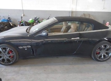 Maserati GranTurismo 2015 Maserati GranTurismo 2015, 4.7L, od ubezpieczalni 4.7 Benzyna 444KM, zdjęcie 1