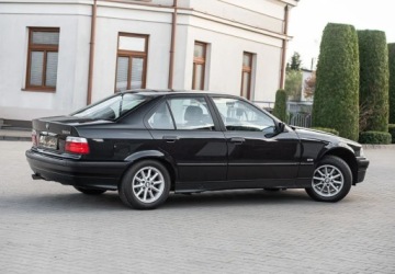 BMW Seria 3 E36 Sedan 318 i 115KM 1998 BMW Seria 3 318i 115KM Skora Climatron Orginal Lakier Super Stan 1.8, zdjęcie 13