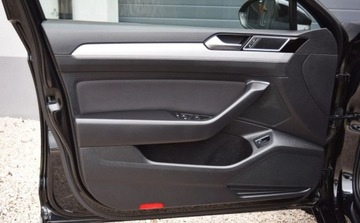 Volkswagen Passat B8 Variant 2.0 TDI BlueMotion SCR 190KM 2019 Volkswagen Passat 2.0 TDI 190ps Automatic Full Led Matrix Navi Masaze Kame, zdjęcie 17