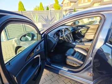 Opel Insignia I Sports Tourer 2.0 CDTI ECOTEC 130KM 2012 Opel Insignia Cosmo___2.0CDTi 130KM Automat___BiXenon LED Wentyle Infinity, zdjęcie 12