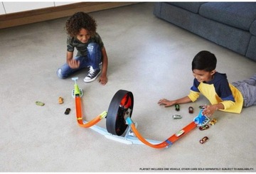 КОМПЛЕКТ ГУСЕНИЦ HOT WHEELS, СБОРНАЯ ШИНА + автомобиль