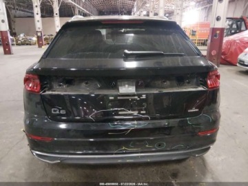 Audi Q8 2023 Audi Q8 Premium 55 Tfsi Quattro Tiptronic 2023 3.0 Benzyna 335KM, zdjęcie 3
