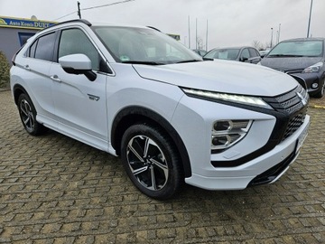 Mitsubishi Eclipse Cross SUV PHEV 2.4 188KM 2022 Mitsubishi Eclipse Cross PHEV 2.4 benzyna+ hybryda, zdjęcie 1