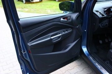 Ford Kuga II SUV Facelifting 2.0 TDCi 150KM 2019 Ford Kuga Ford Kuga 2.0 TDCi AWD Titanium 2.0 Diesel 150KM, zdjęcie 32