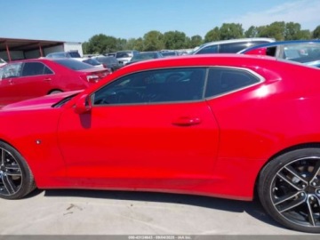 Chevrolet Camaro VI Coupe 3.6 335KM 2020 Chevrolet Camaro 2LT 2020 3.6l 3.6 Benzyna 335KM, zdjęcie 2