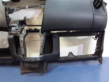 TOYOTA YARIS II 3D КОНСОЛЬ ПРИБОРНОЙ ПАНЕЛИ