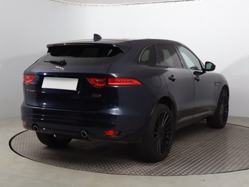 Jaguar F-Pace SUV 2.0 iD4 240KM 2017 Jaguar F-Pace 25d AWD, 237 KM, 4X4, Automat, zdjęcie 4