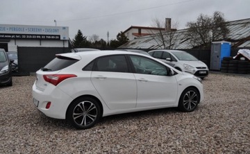 Hyundai i30 II Hatchback 5d 1.4 MPI 100KM 2012 Hyundai i30 1.4 Benzyna Klimatyzacja Cz.parkowania 1.4 Benzyna 99KM, zdjęcie 5