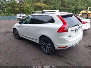 Volvo XC60 I SUV Facelifting 2.0 T6 DRIVE-E 306KM 2017 Volvo XC 60 2017 Volvo XC60 T6 AWD Dynamic 2.0 Benzyna 306KM, zdjęcie 2