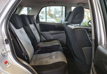 Suzuki SX4 I Sedan 1.6 VVT 120KM 2011 Suzuki SX4 Suzuki SX4 I 1.6BENZYNA NAPED 4X4 1.6 Benzyna 120KM, zdjęcie 16