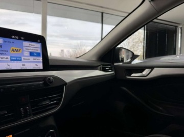 Ford Focus IV Kombi 1.5 EcoBlue 120KM 2019 Ford Focus Trend Edition Kamera cofania CarPlayAndroid Auto Salon Polska, zdjęcie 28