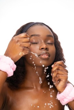 BRUSHWORKS МЯГКИЕ РЕЗОНАТЫ ИЗ МИКРОФИБРЫ 2 ШТ. ДЛЯ УМЫВАНИЯ ЛИЦА