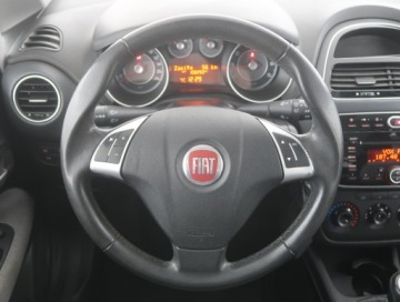 Fiat Punto Grande Punto Hatchback 5d 1.4 Start&amp;Stop 77KM 2011 Fiat Punto Evo 1.4, Salon Polska, Serwis ASO, zdjęcie 14