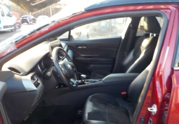 Toyota C-HR I Crossover 1.8 Hybrid 122KM 2018 Toyota C-HR Okazja 1.8 Hybryda 122KM, zdjęcie 23