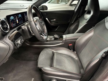 Mercedes Klasa A W177/V177 Hatchback 2.0 220 190KM 2019 Mercedes-Benz Klasa A A220 4Matic AMG Head-Up Skora Full Led Alu 18 Gwaran, zdjęcie 16