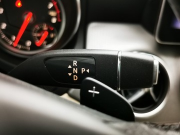 Mercedes GLA I Off-Roader Facelifting 2.0 250 211KM 2018 MERCEDES GLA 250 / 2.0 Benzyna / 211 KM / Automatyczna skrzynia biegów, zdjęcie 18