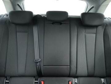 Audi A4 B9 Avant Facelifting 2.0 30 TDI 136KM 2022 Audi A4 30 TDI, Automat, Navi, Klima, Klimatronic, zdjęcie 9