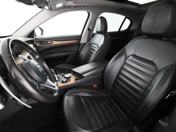 Alfa Romeo Stelvio SUV 2.0 Turbo 280KM 2017 Alfa Romeo Stelvio 2.0 Turbo Edition Automat, zdjęcie 12