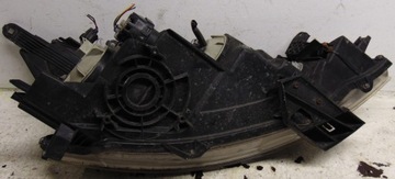 SVĚTLO LEVÝ PŘEDNÍ MITSUBISHI GRANDIS EVROPA