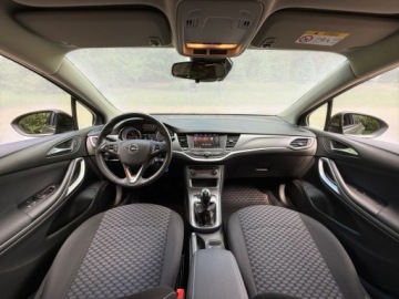 Opel Astra K Sportstourer Facelifting 1.2 Turbo 110KM 2021 Opel Astra Opel Astra K Sports Tourer 1.2 Turbo 11, zdjęcie 26