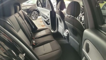 Mercedes Klasa E W213 Limuzyna 2.0 220d 194KM 2017 Mercedes-Benz Klasa E E 220D 4MATIC z polskiego salonu TOP stan MOZLIWA ZA, zdjęcie 30