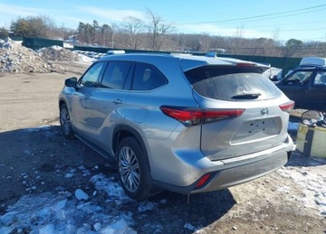 Toyota Highlander III 2023 Toyota Highlander Platinum, od ubezpieczalni 2.4 Benzyna 265KM, zdjęcie 6