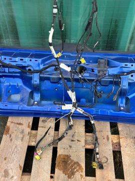 VW BORA KOMBI VÍKO KUFRU ZADNÍ Z SKLO (OKNO)