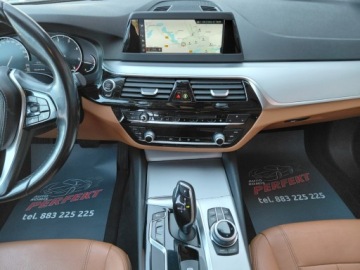 BMW Seria 5 G30-G31 2017 BMW Seria 5 X Drive Automat Skora Led Navi 2.0 Diesel 163KM, zdjęcie 17