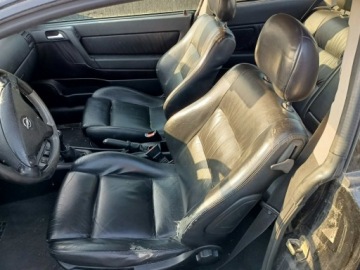 Opel Astra G Coupe 2.2 16V 147KM 2001 Opel Astra 2.2 01r, zdjęcie 4