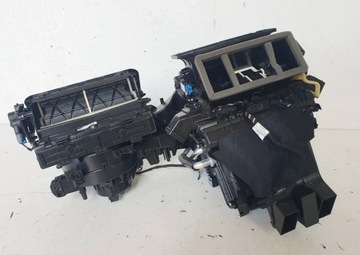 VOLKSWAGEN TAIGO 2023R RADIÁTOR