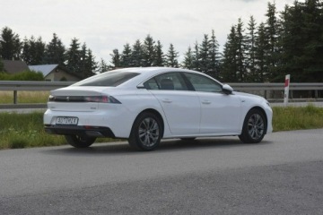 Peugeot 508 II Sedan 1.5 BlueHDI 130KM 2020 Peugeot 508 1.5BlueHDi nawi Android Auto Car Play, zdjęcie 9