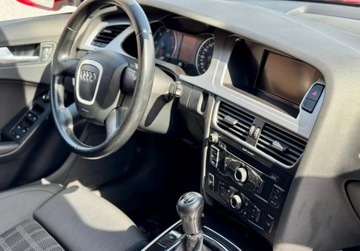 Audi A4 B8 Limousine 2.0 TDIe 136KM 2011 Audi A4 Avant 2.0 TDI S-line DPF 2.0 Diesel 136KM, zdjęcie 34