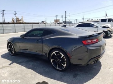 Chevrolet Camaro VI 2018 Chevrolet Camaro 2018 CHEVROLET Camaro SS, sil..., zdjęcie 2